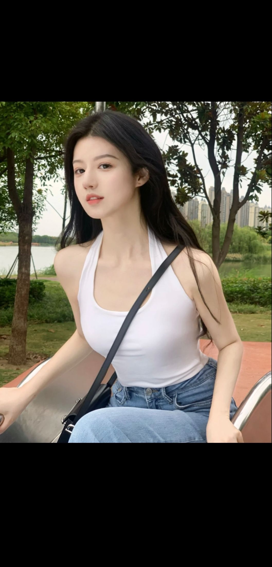 上海外围 艺名彤彤 性感大波 美腿翘臀