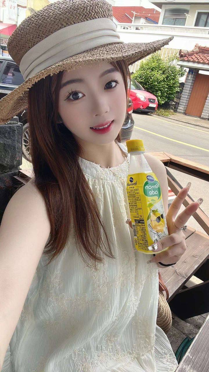 无锡外围05年清纯小萝莉