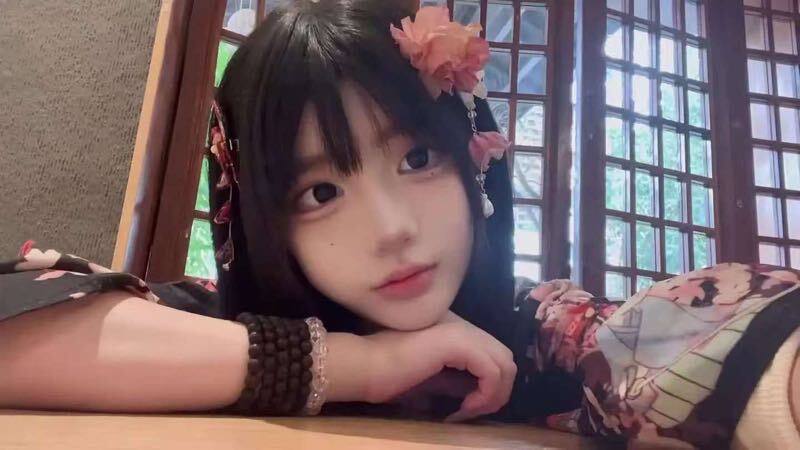 上海外围 二次元美少女 日系初恋高中生反差乖乖女