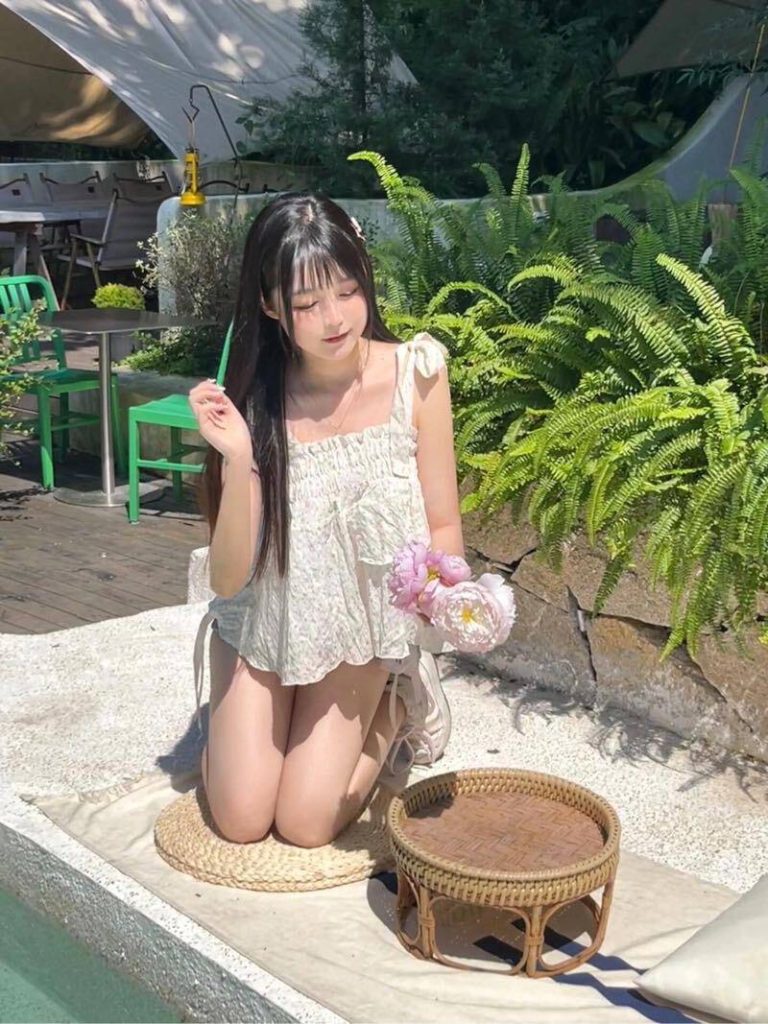 厦门外围 来自台湾的天然美少女萝莉 乖巧可爱款