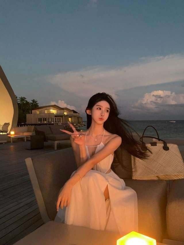郑州外围 171性感美少女 时尚打扮魔鬼身材网红大牌风