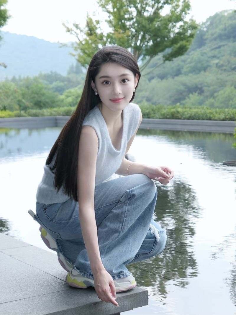 上海外围白小纯蜜桃臀真实胸E文秘兼职