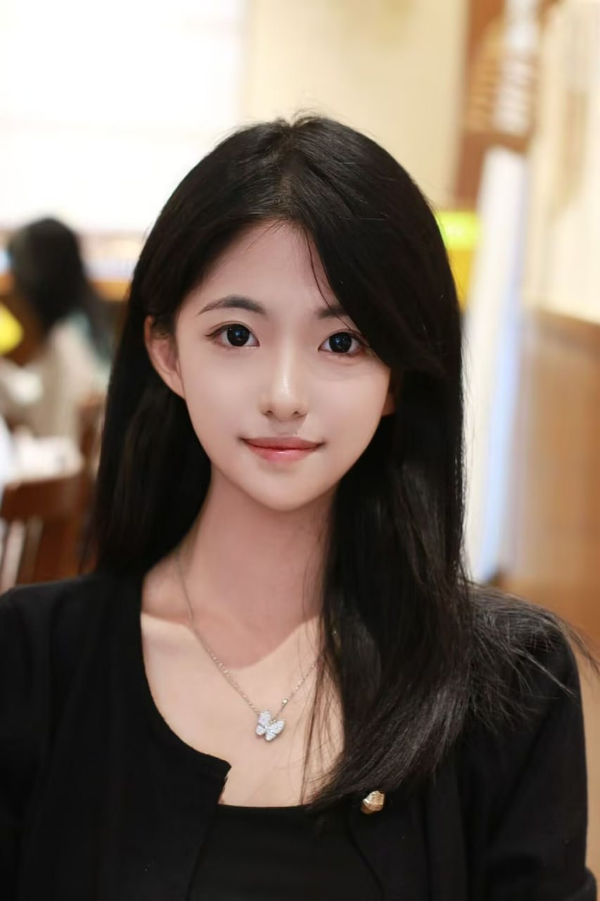 济南外围开朗 165/92 天然D 女孩 新人